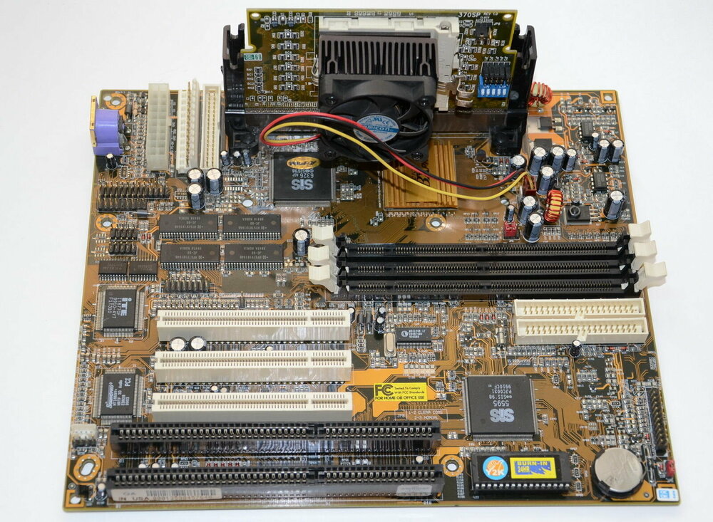 PC Chips M747.jpg