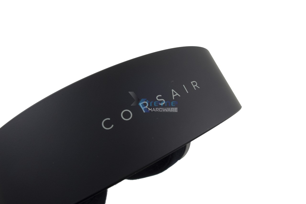 Corsair HS80 RGB WIRELESS 9 accaa